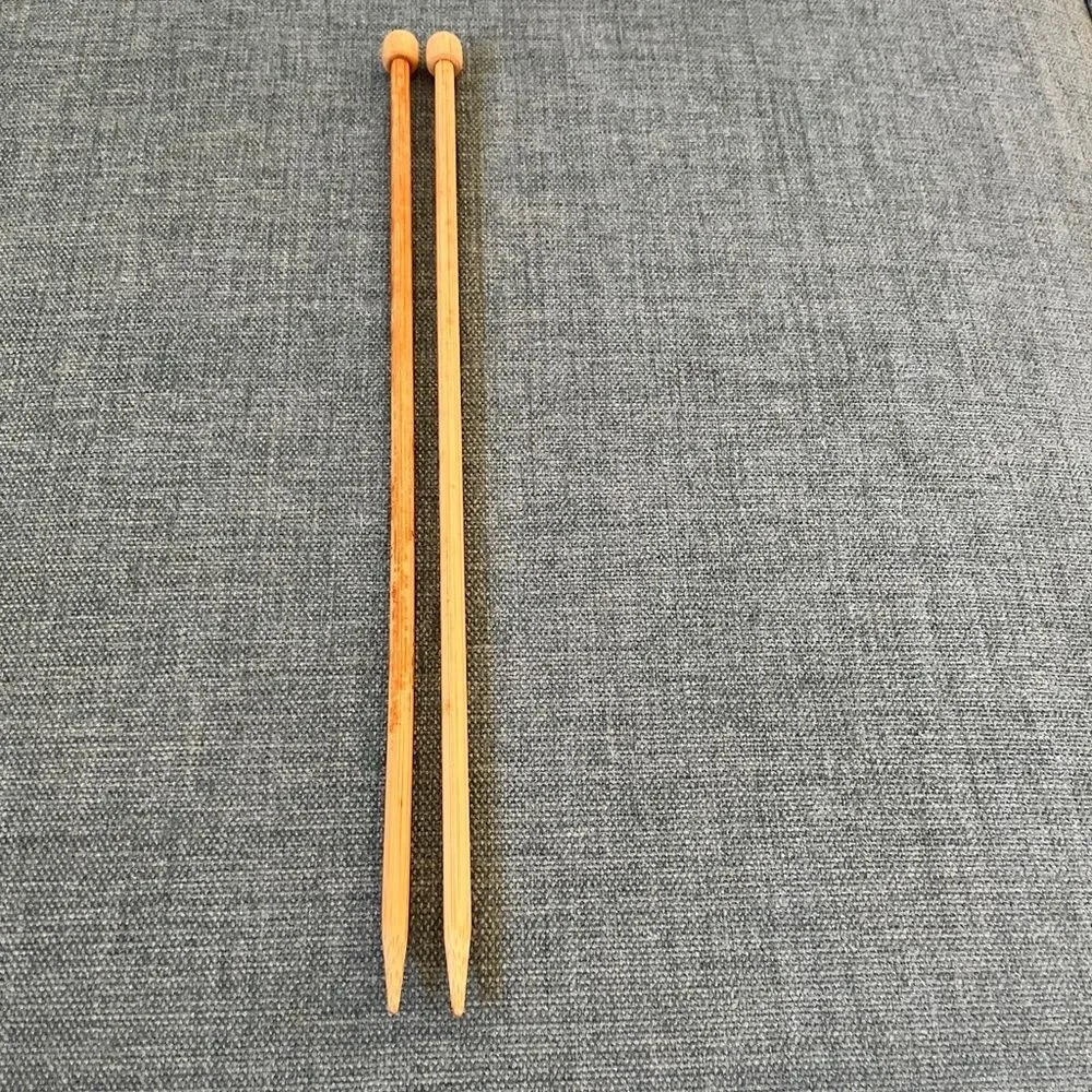 Clover Knitting Needles, Size 10